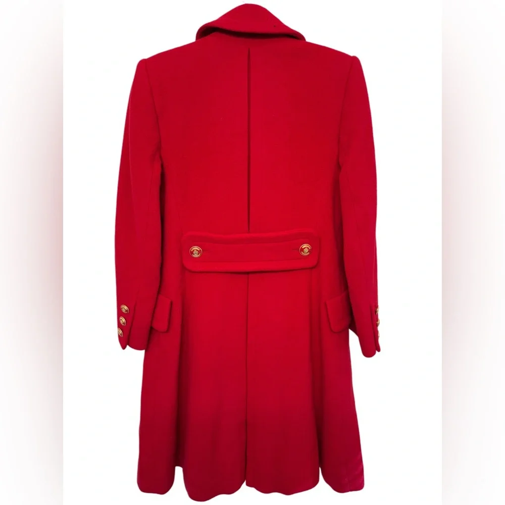 SAKS FIFTH AVENUE RED FLAG FLEURETTE WITH GOLD BUTTONS. RED TOTE INCLUDED - Picture 4 of 7